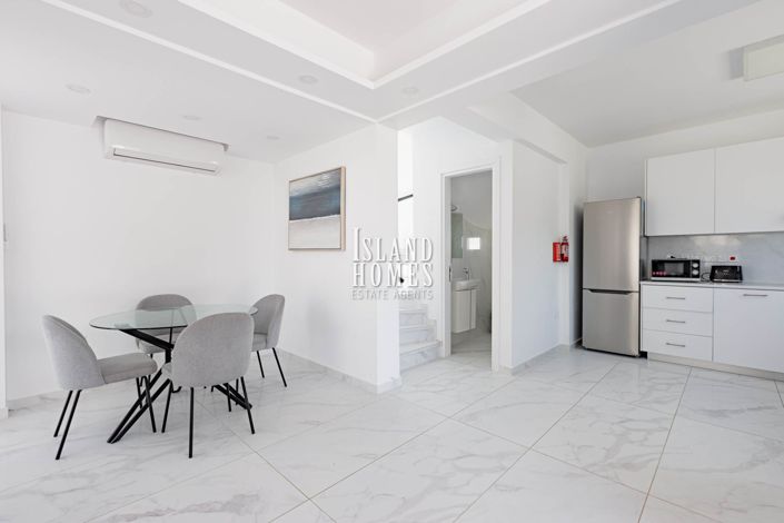 Image No.6-3 Bed Villa for sale