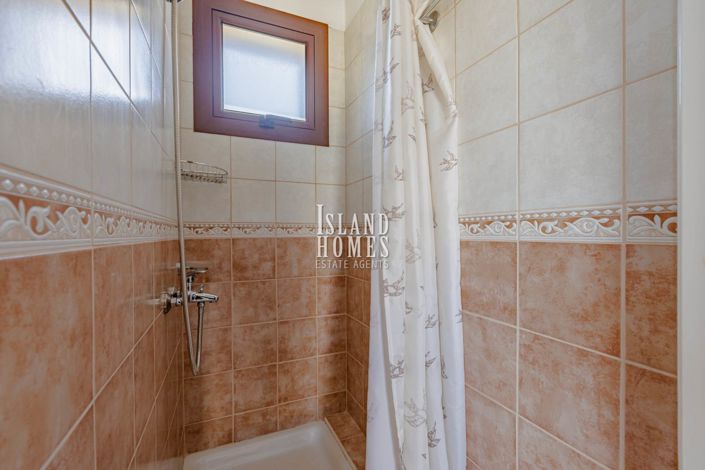 Image No.30-3 Bed Villa for sale