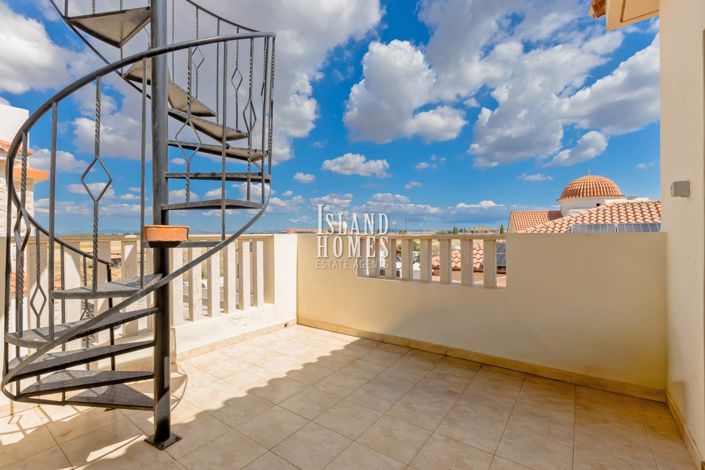 Image No.6-3 Bed Villa for sale