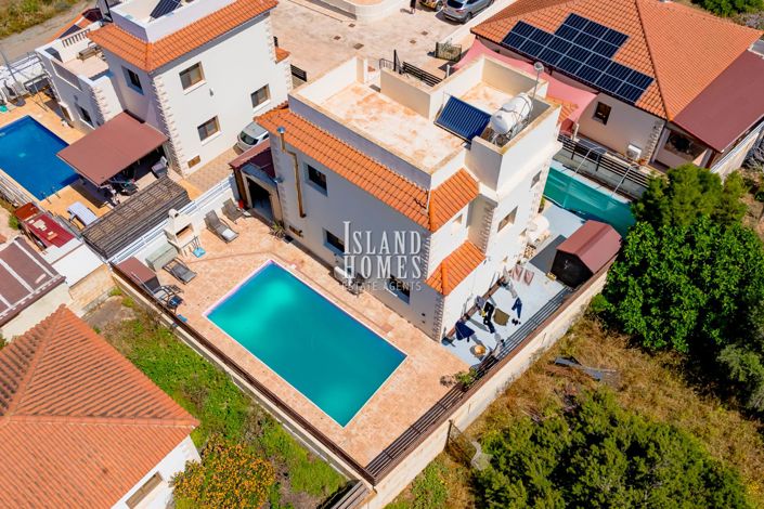 Image No.7-3 Bed Villa for sale