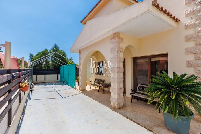 Image No.9-3 Bed Villa for sale