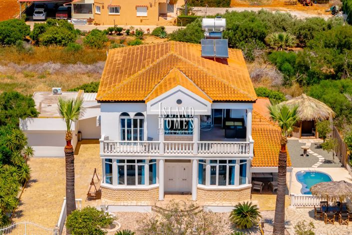 Image No.3-3 Bed Villa for sale