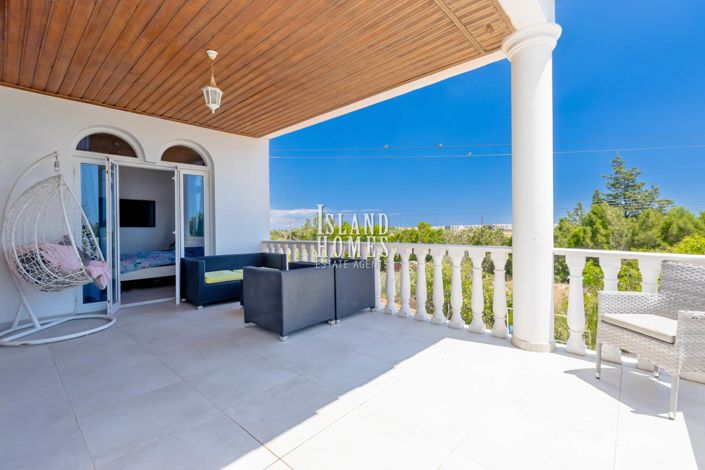 Image No.41-3 Bed Villa for sale