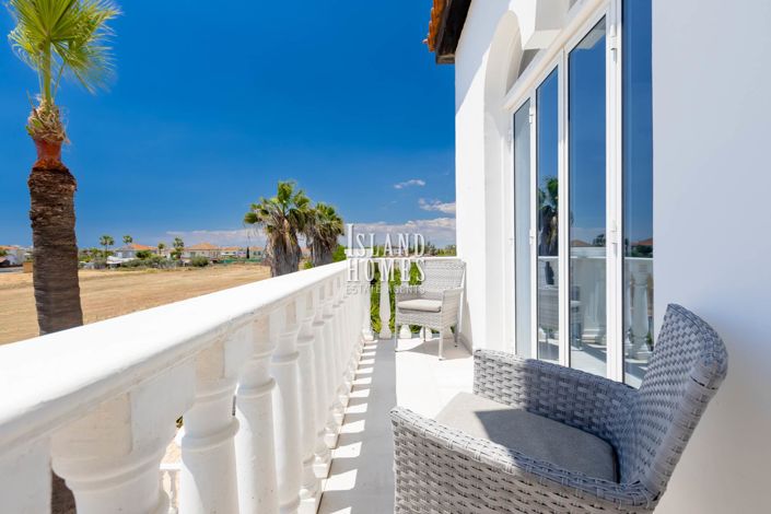 Image No.45-3 Bed Villa for sale