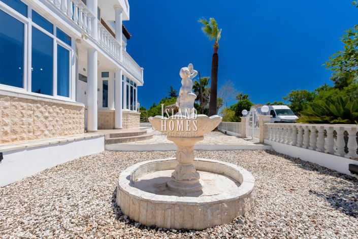 Image No.9-3 Bed Villa for sale