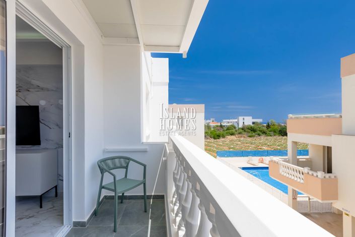Image No.10-1 Bed Apartment for sale