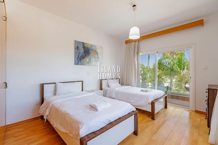 Image No.30-7 Bed Villa for sale