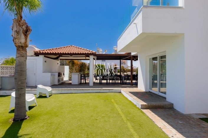Image No.47-7 Bed Villa for sale
