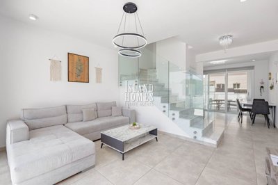 1 - Kapparis, Townhouse