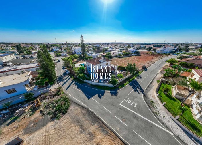 Image No.26-Villa / Détaché de 3 chambres à vendre à Avgorou