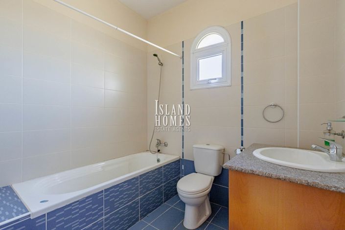 Image No.16-3 Bed Bungalow for sale
