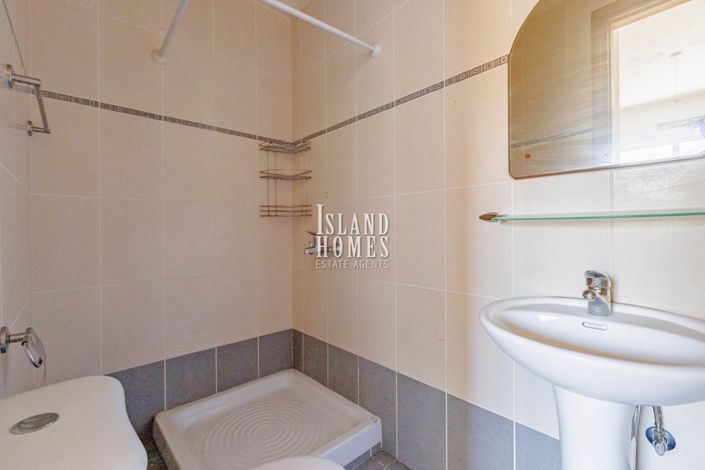 Image No.19-3 Bed Bungalow for sale