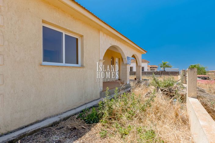 Image No.24-3 Bed Bungalow for sale