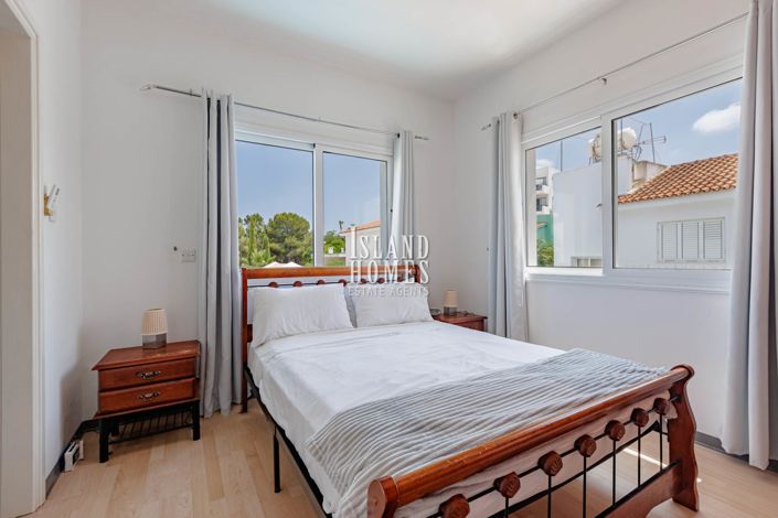 Image No.20-3 Bed Villa for sale
