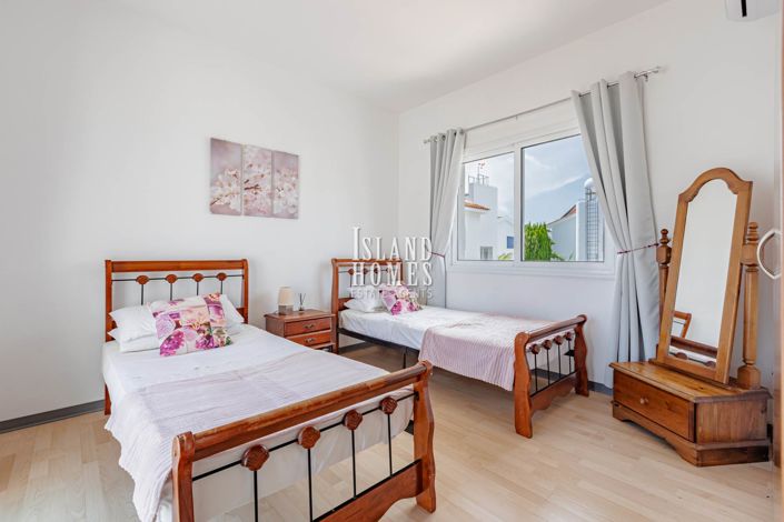 Image No.28-3 Bed Villa for sale