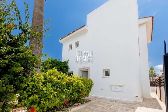 Image No.36-3 Bed Villa for sale
