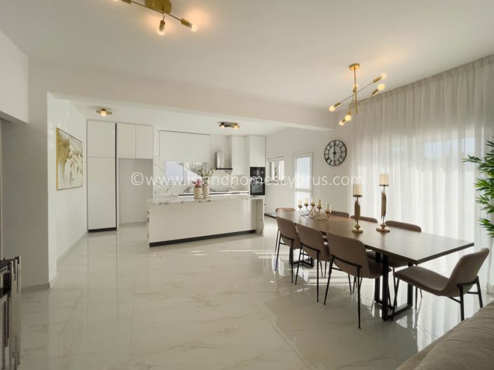 Image No.2-3 Bed Apartment for sale