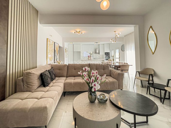 Image No.8-3 Bed Apartment for sale