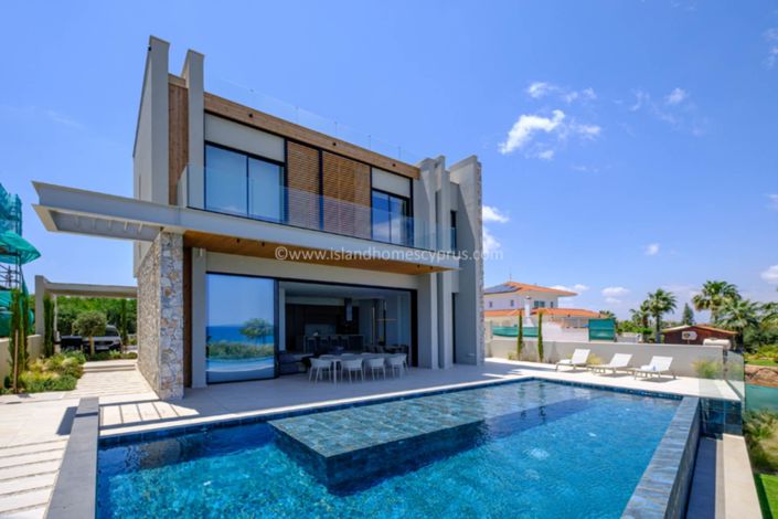 Image No.20-5 Bed Villa for sale