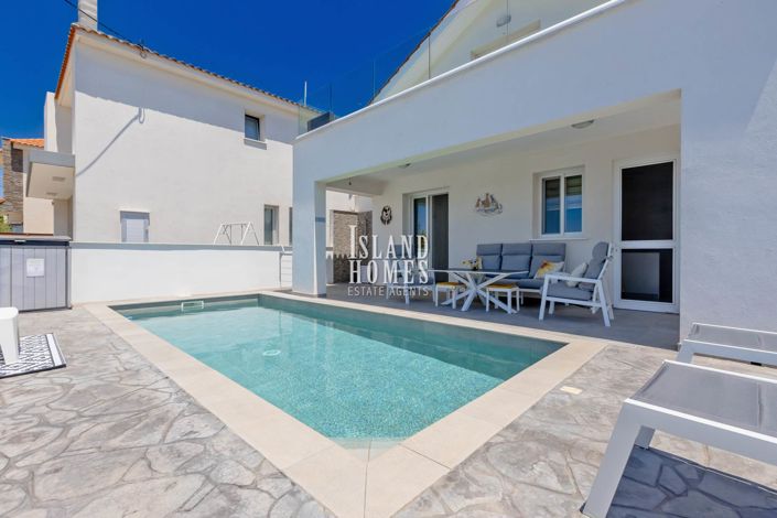 Image No.16-3 Bed Villa for sale
