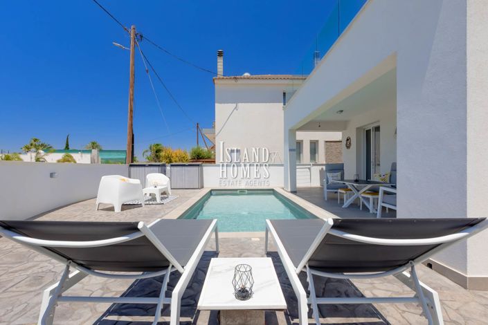 Image No.20-3 Bed Villa for sale