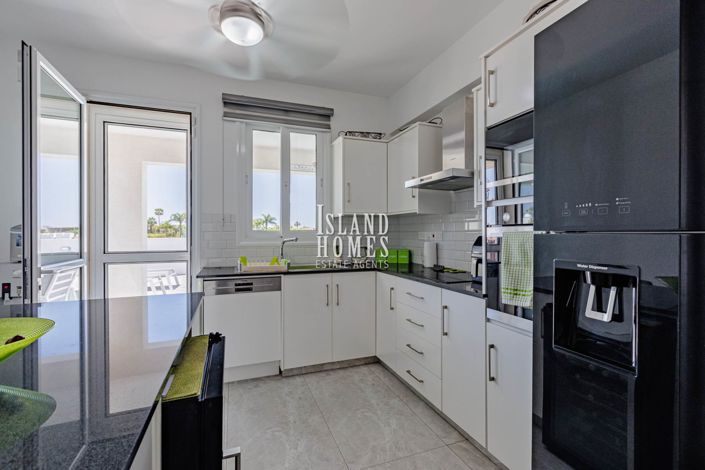 Image No.5-3 Bed Villa for sale
