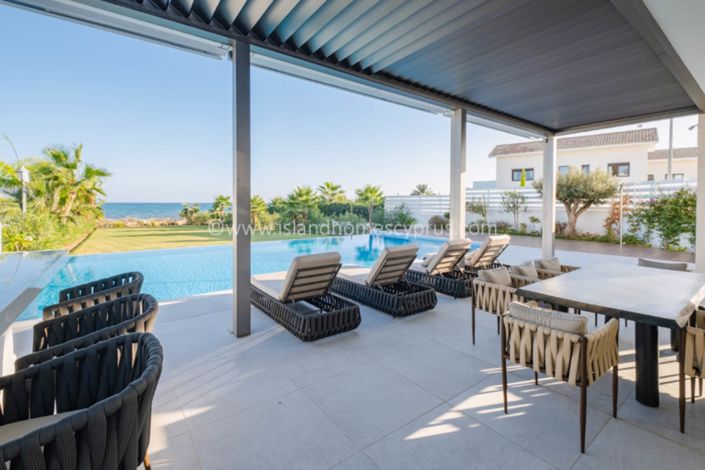 Image No.29-4 Bed Villa / Detached for sale