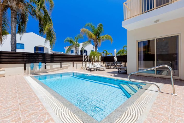 Image No.17-3 Bed Villa / Detached for sale
