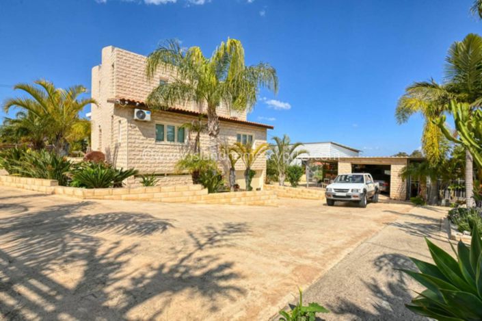 Image No.3-3 Bed Villa for sale