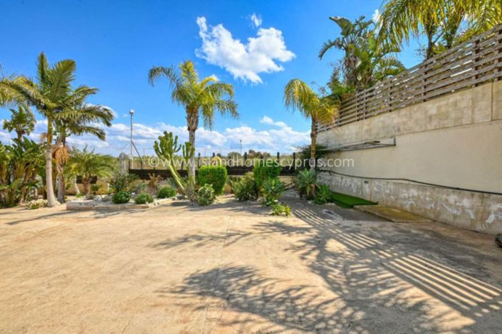 Image No.6-3 Bed Villa for sale