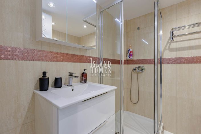 Image No.13-1 Bed Apartment for sale
