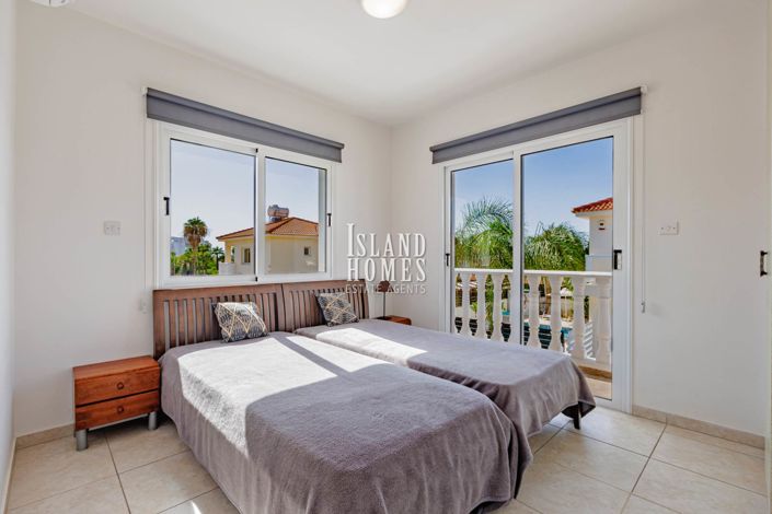 Image No.25-2 Bed Villa / Detached for sale