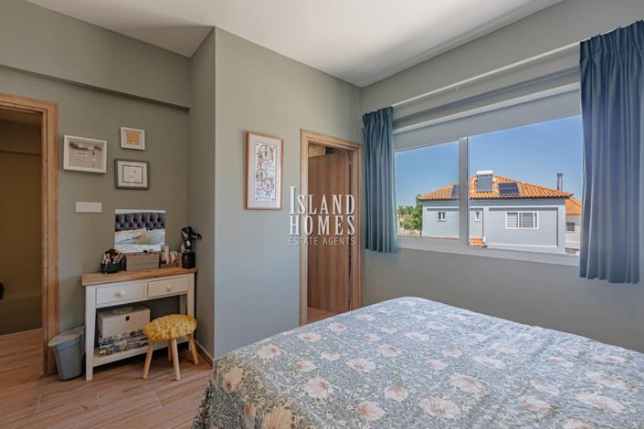 Image No.20-3 Bed Villa for sale