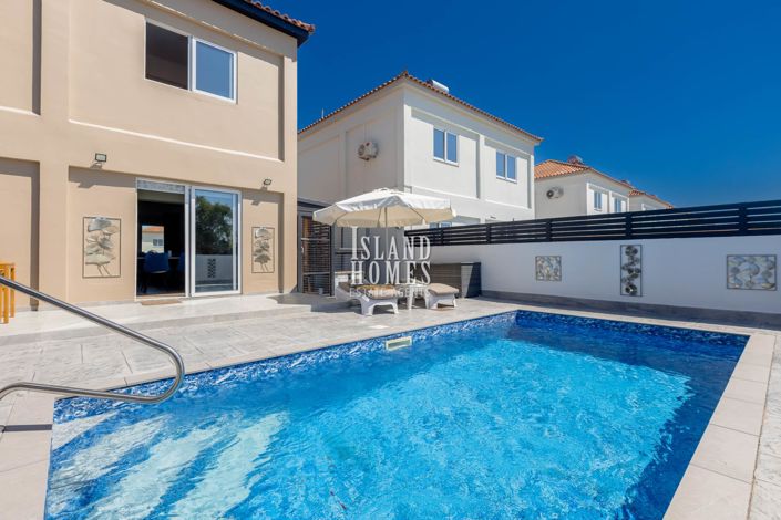 Image No.22-3 Bed Villa for sale