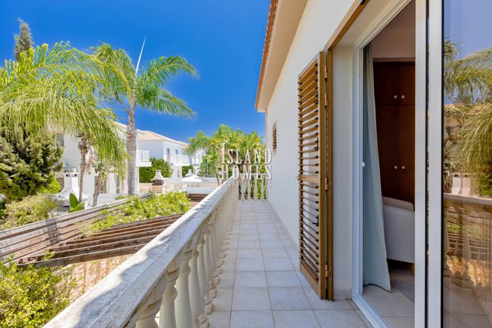Image No.29-3 Bed Villa for sale