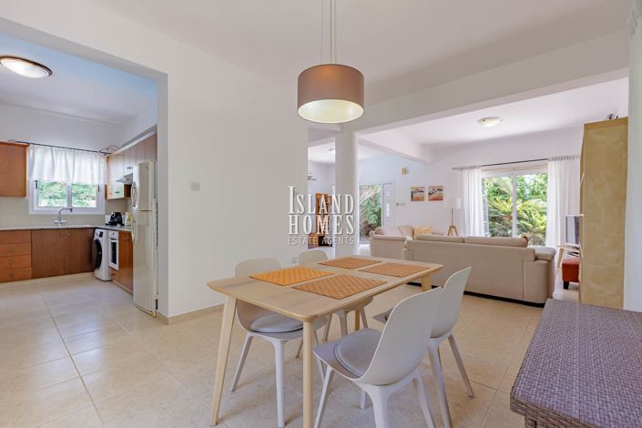 Image No.5-3 Bed Villa for sale
