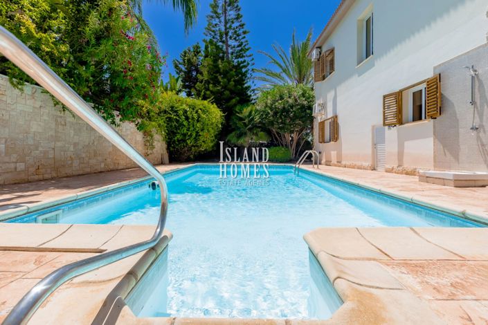 Image No.6-3 Bed Villa for sale