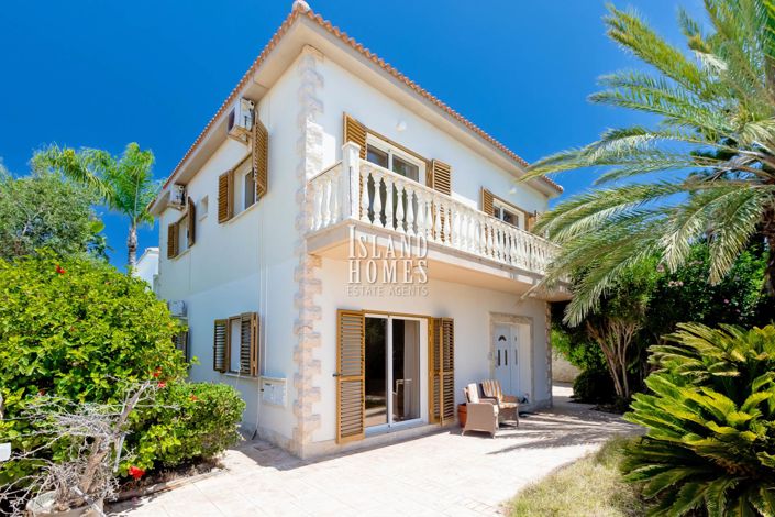 Image No.7-3 Bed Villa for sale