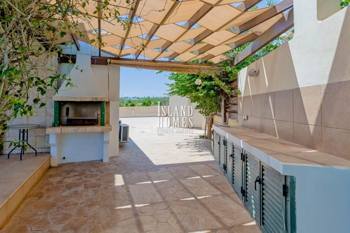 Image No.22-5 Bed Villa / Detached for sale
