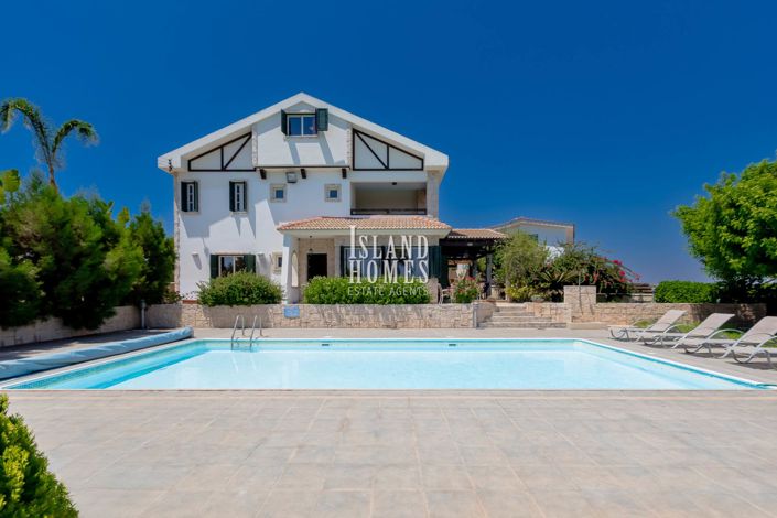 Image No.24-5 Bed Villa / Detached for sale