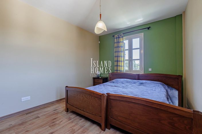 Image No.27-5 Bed Villa / Detached for sale