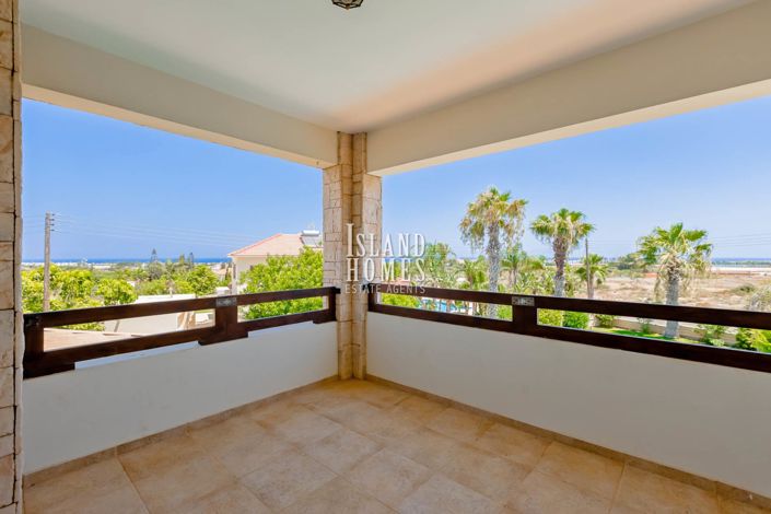 Image No.31-5 Bed Villa / Detached for sale