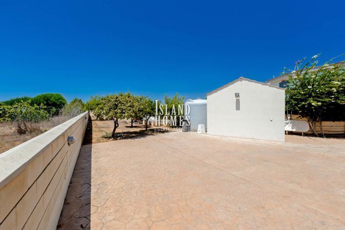 Image No.47-5 Bed Villa / Detached for sale