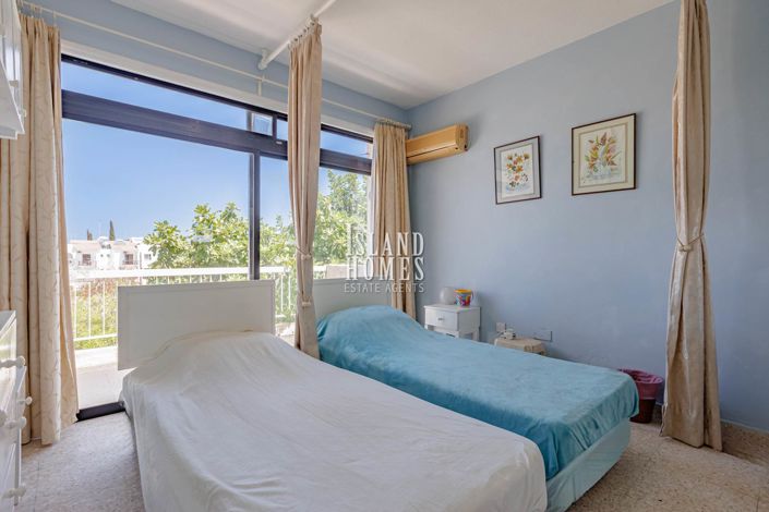 Image No.12-1 Bed Maisonette for sale