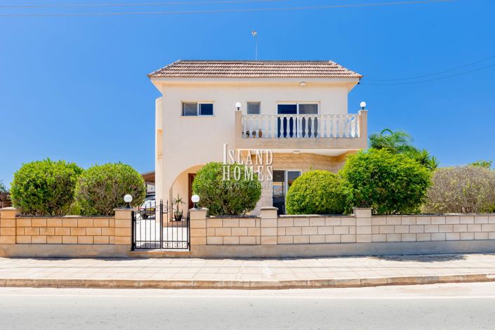 Image No.37-3 Bed Villa / Detached for sale