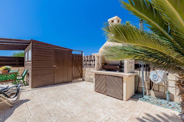 Image No.39-3 Bed Villa / Detached for sale