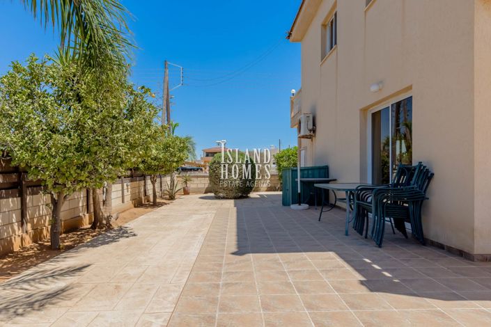 Image No.40-3 Bed Villa / Detached for sale