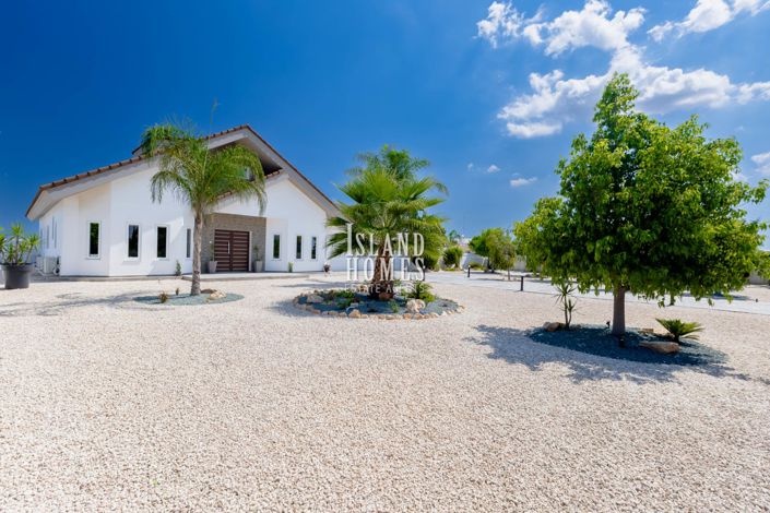 Image No.23-4 Bed Villa for sale