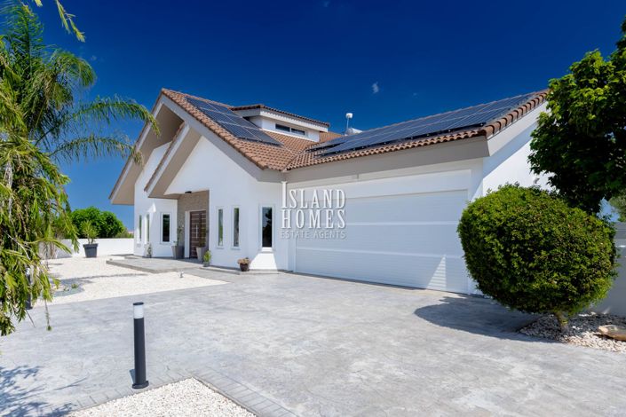 Image No.25-4 Bed Villa for sale