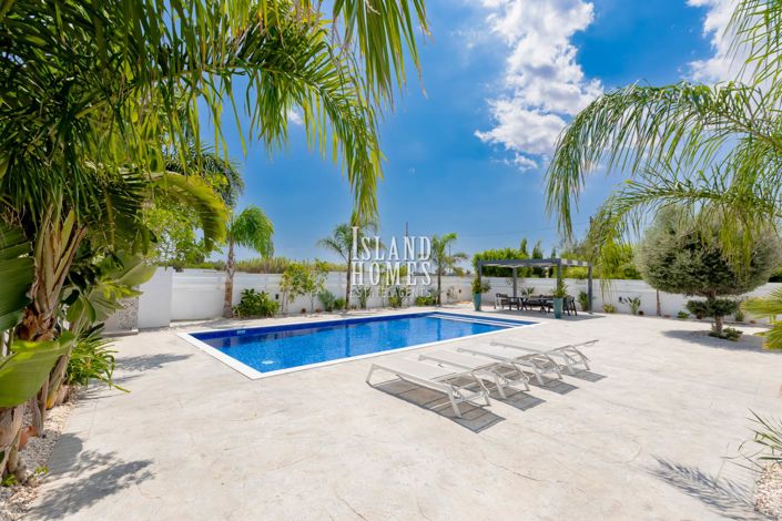 Image No.26-4 Bed Villa for sale